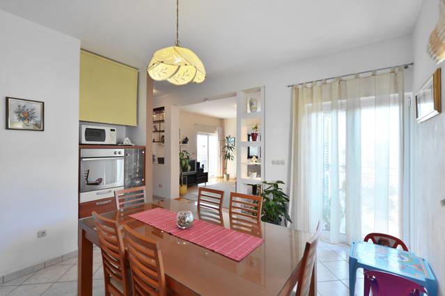 Apartment Lejo Jesenice  Szoba fotó